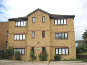 2 bedroom Flat for s...